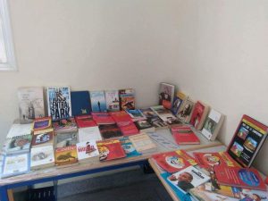 received_1323902834313982