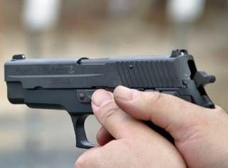 تتضارب الأخبار عن سرقة مُسدس وظيفي محشو بالرّصاص بمدينة فاس