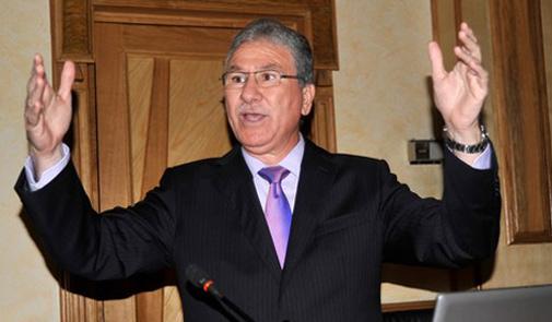 وزير الصحة المغربي:يعترف بوجود الابتزاز والرشوة في المستشفيات