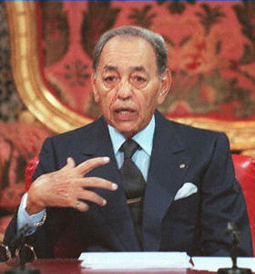 الوزيرالأول التونسي يقول:هنيئا لكم بهذا الملك العظيم