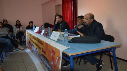 الكاتب و الاعلامي محمد الصفى يوقع مجموعته القصصية ” أجساد تحترق في الشارع ” بالجديدة