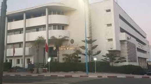 الجديدة .. توقيف شخص يشتبه في تورطه في قضية تتعلق بالنصب والاحتيال وانتحال صفة ينظمها القانون (بلاغ)