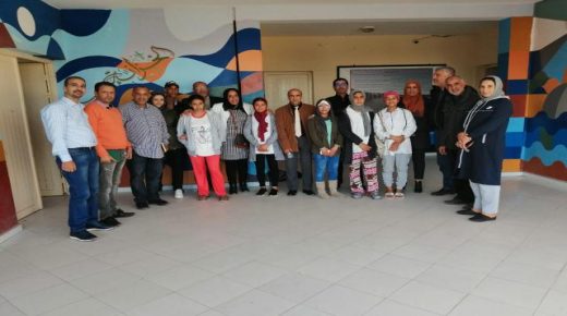 اعدادية البكري بازمور:عودة التلميذات الموقوفات الى أقسامهن