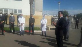عامل إقليم الجديدة في زيارة للمستشفى الإقليمي محمد الخامس لدعم و تشجيع الأطر الطبية والتمريضية