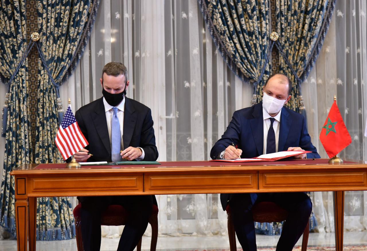 المغرب/الولايات المتحدة .. التوقيع على اتفاقيتين لإنعاش الاستثمارات بالمغرب وإفريقيا الاقتصاد والمال