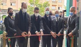 بالصور :عامل إقليم الجديدة يفتتح منصة الشباب بحي المطار بالجديدة.