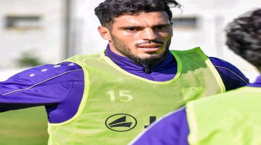 يواصل نادي الدفاع الحسني استعداداته لإستئناف البطولة الإحترافية إنوي 