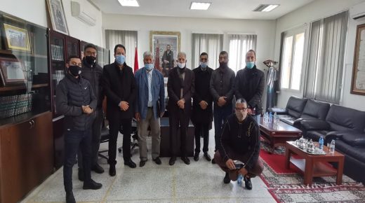 اتحاد المقاولات الإعلامية بالجديدة في لقاء تواصلي مع هيئة القضاء لتوطيد العلاقة بين الجسم الاعلامي والأسرة القضائية بالاقليم.