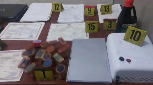 بمدينة برشيد توقيف شخصين يشتبه في تورطهما في قضية تتعلق بالتزوير واستعماله