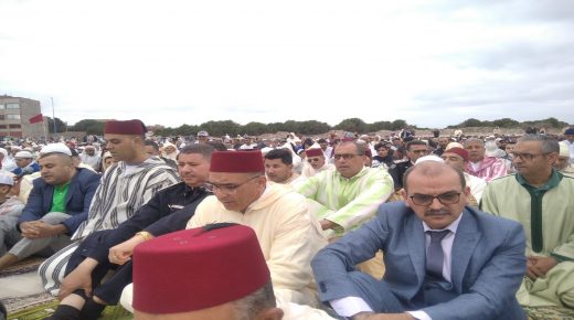 مئات المصلين يؤدون صلاة العيد بمصلى مدينة أزمور
