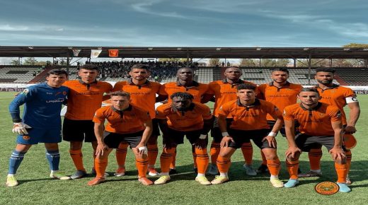 إياب نصف نهائي كأس ال”كاف”.. فريق نهضة بركان يتأهل الى النهائي عقب تفوقه على تي بي مازمبي الكونغولي ( 4-1)