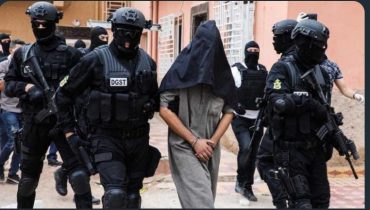 تفكيك خلية إرهابية تتكون من خمسة عناصر موالين لتنظيم “داعش” يشتبه في تورطهم للتحضير لتنفيذ مخططات إرهابية.