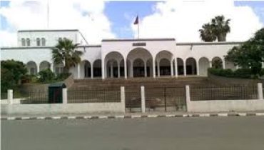 “انتفاضة داخل مجلس بلدية أزمور: 18 عضواً يطالبون بمساءلة مكتب الدراسات عن توقف المشاريع”