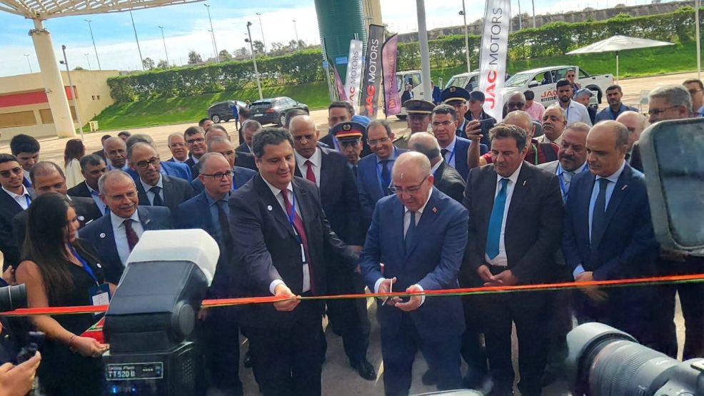 🌾 وزير الفلاحة يعطي انطلاقة معرض “دواجن 2025” في دورته السادسة والعشرين بمدينة الجديدة