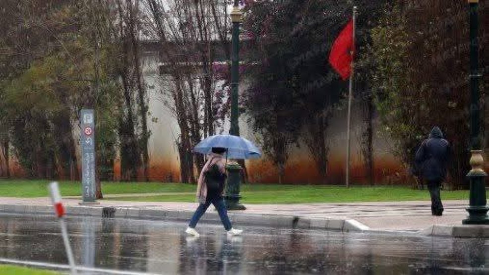 زخات مطرية محليا قوية مرتقبة اليوم السبت وغدا الأحد بعدد من مناطق المملكة (نشرة إنذارية)