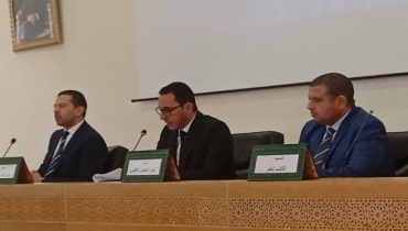 عامل إقليم سيدي بنور يترأس بمقر عمالة سيدي بنور لقاءا مع اصحاب المقاولات الصغرى والمتوسطة وحاملي المشاريع من اجل التعريف بنظام الدعم الخاص الموجه للمقاولات الصغيرة جدا والصغرى والمتوسطة