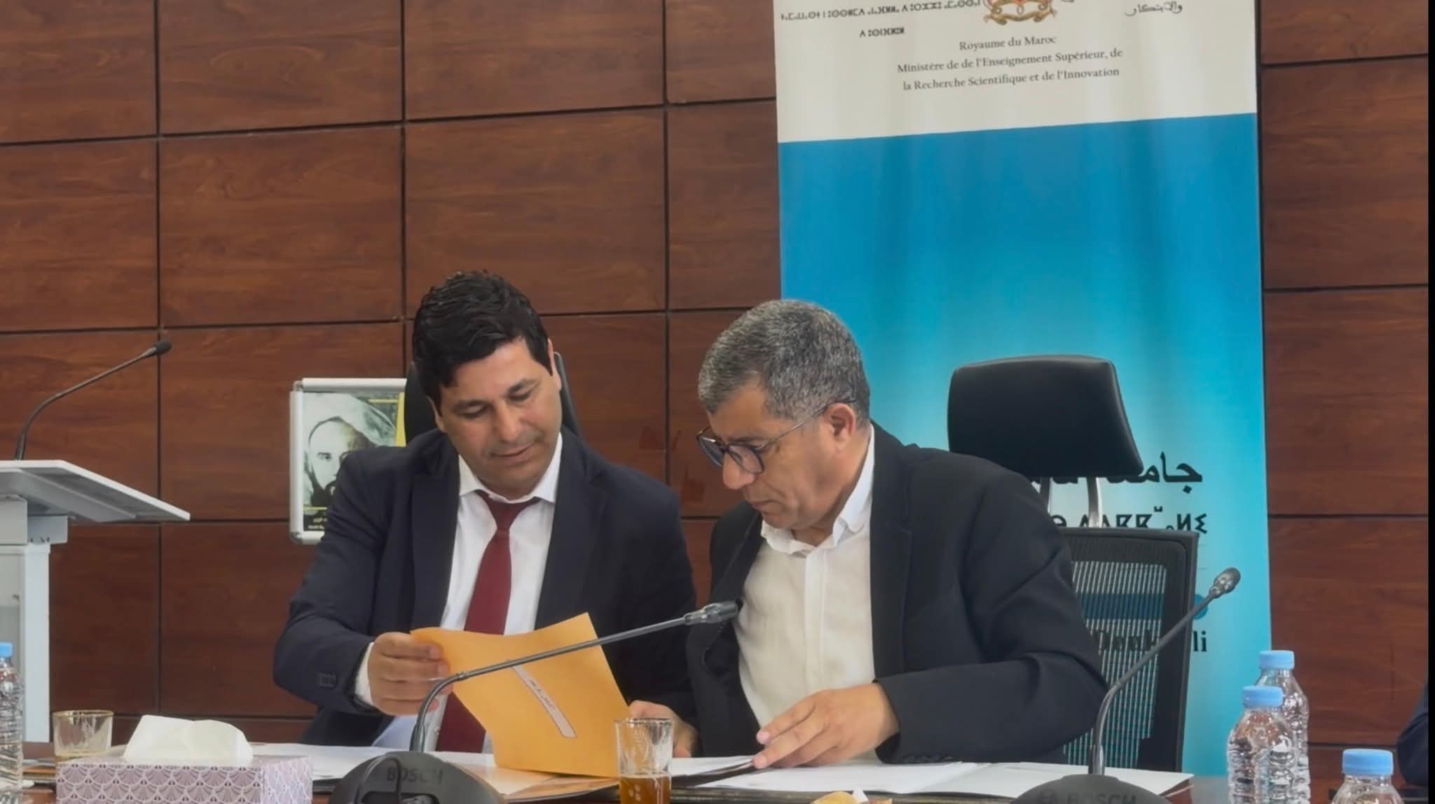 رئاسة جامعة شعيب الدكالي تحتضن مراسم تسليم المهام بين الرئيس السابق والرئيس بالنيابة