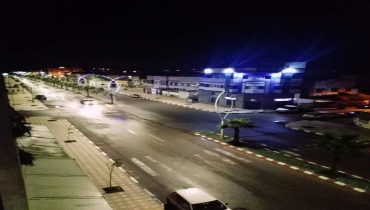أزمور بلا ممرات للراجلين… خطر يتفاقم مع اقتراب موسم الصيف